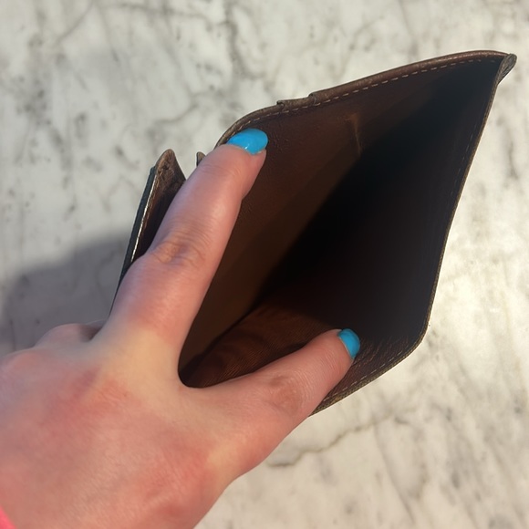 Louis Vuitton Monogram Wallet (project wallet!) - Picture 13 of 15